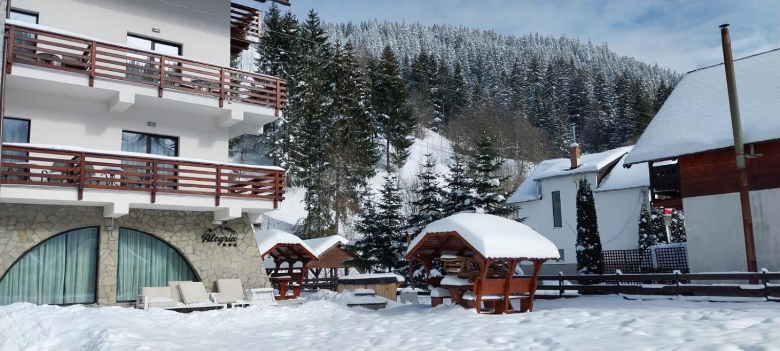 Hotel Alegria - Moieciu De Sus Moeciu De Sus Exterior foto